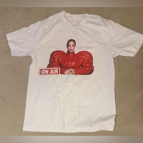 Beyonce | Tops | Beyonce Renaissance Shirt Women Medium On Air Graphic ...